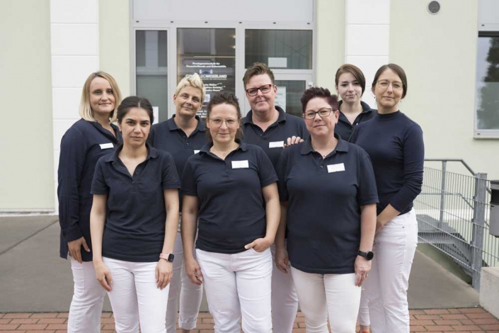 Team Gyn-Concept Bad Salzuflen „Im Hoffmannspark“ Team Gyn-Concept Bad Salzuflen "Im Hoffmannspark"